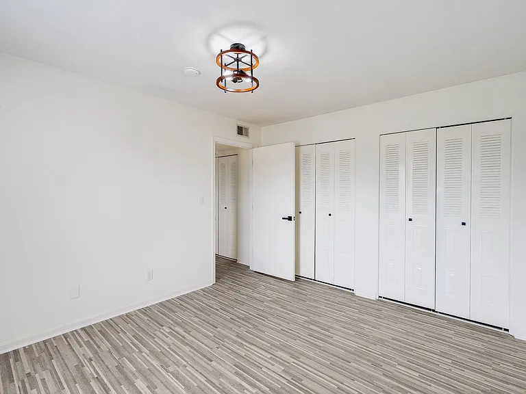 The Montleone Apartments — Photo 25