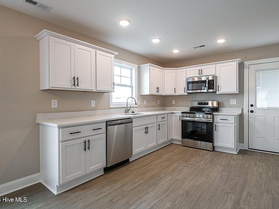 5th image of 616 Abigail Taylor Dr #A