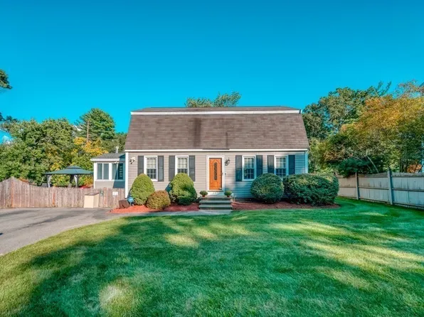 147 Carver St, Tewksbury, MA 01876