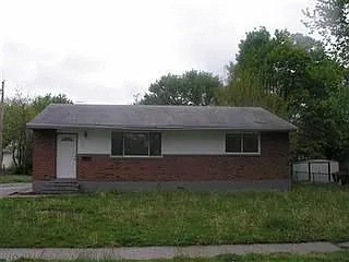 11 Soloman St photo 1