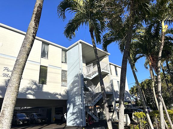 2nd image of 1936 Wilder Ave #3F