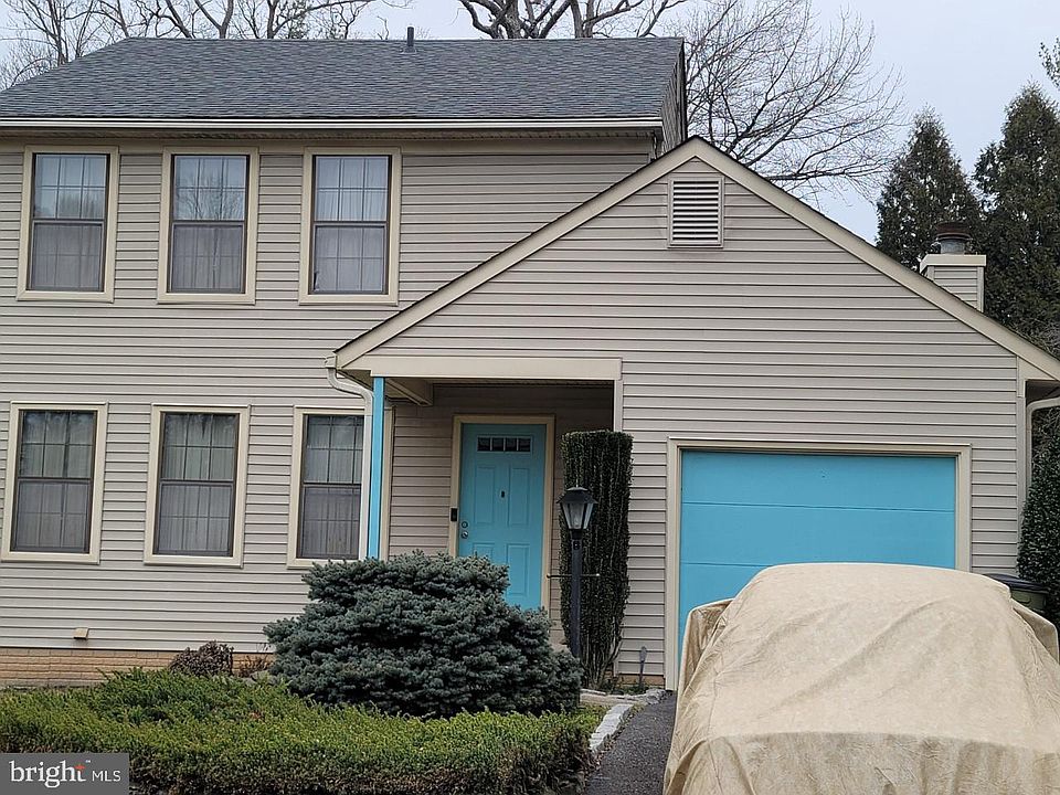 1st image of 3404 Fort Lyon Dr