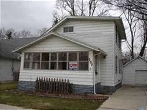 107 Silver Maple Dr photo 1
