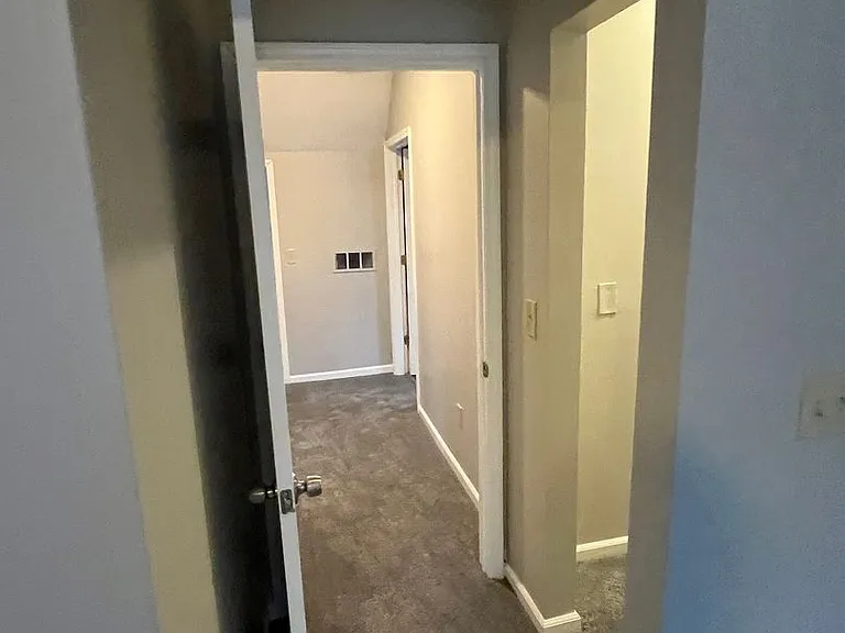 7728 Elton Ave — Photo 1