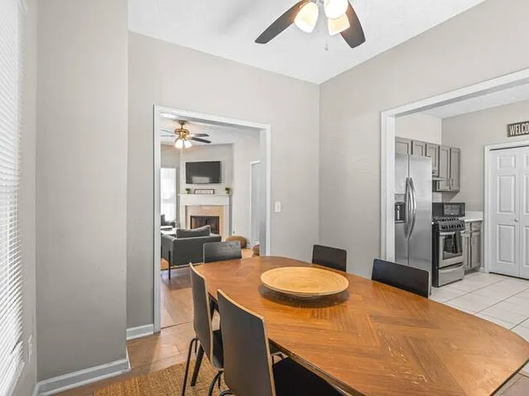 1296 Sells Ave SW #A — Photo 11