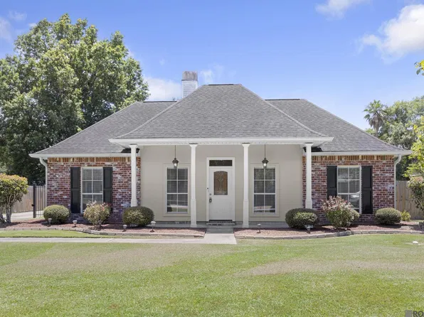 10288 Carter Hills Ave, Denham Springs, LA 70726