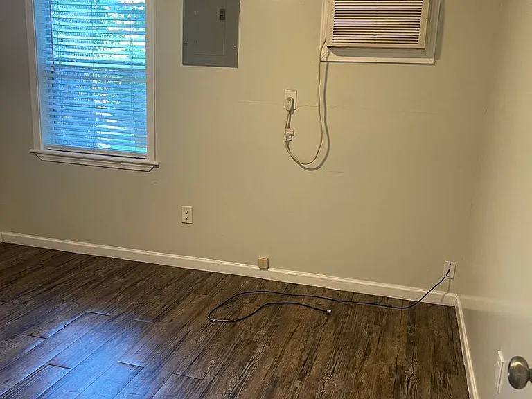 The Ridge Apartments — Photo 12
