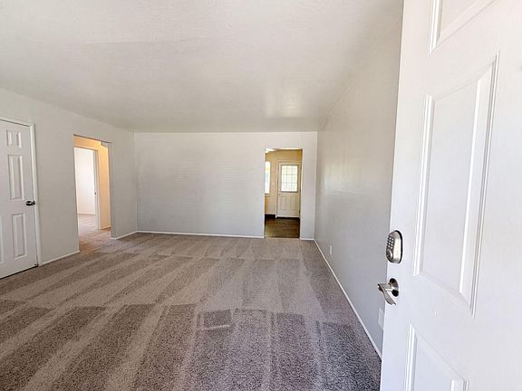 3rd image of 918 Harrison Ave