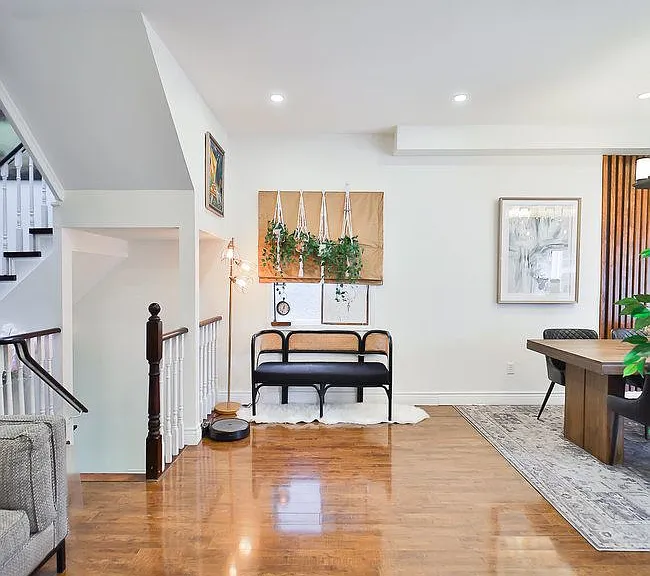 2378 Dalebrook Dr — Photo 9