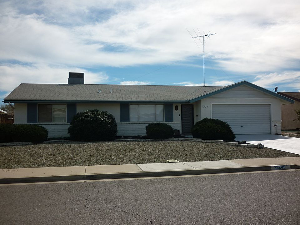 1st image of 26245 Fairlane Dr