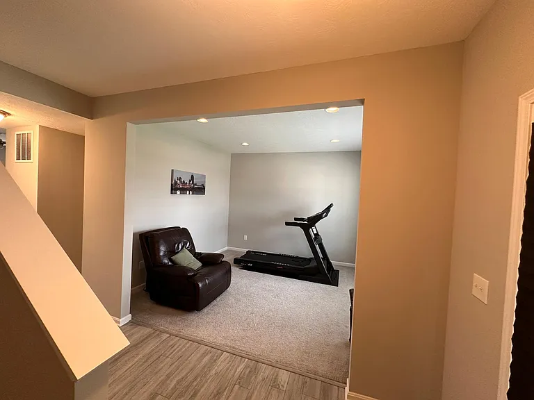 6721 Lady Abigail Dr — Photo 11