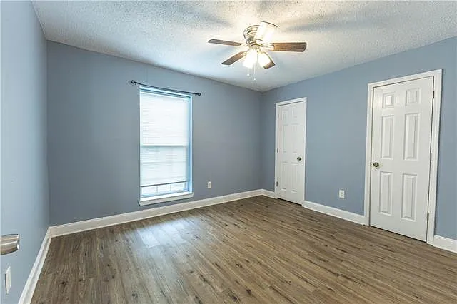 6300 Riverside Dr — Photo 9