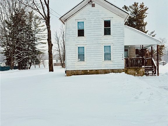 3rd image of 308 Grand St