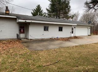 15727 28 Mile Rd, Albion, MI 49224