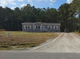 1922 Goose Bay Rd, Loris, SC 29569