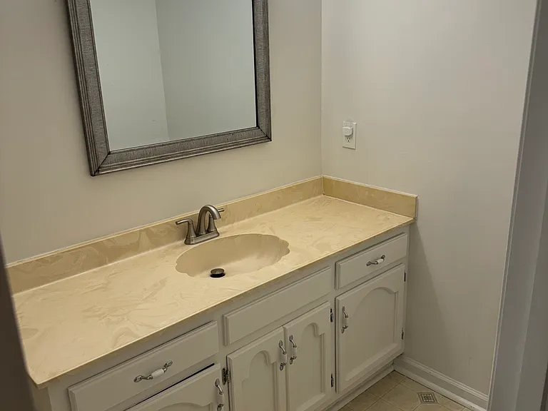 130 Water Oak Ct — Photo 12