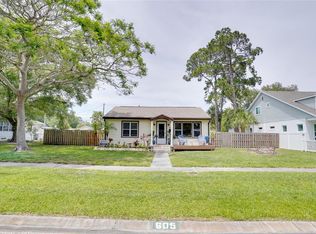 605 35th Ave N, Saint Petersburg, FL 33704