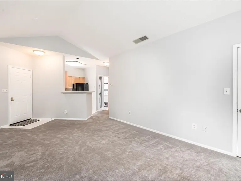 6011 Rosebud Ln #203 — Photo 12