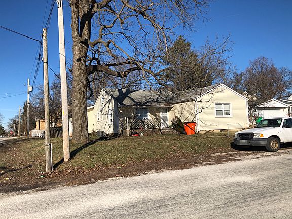 3rd image of 1015 W North 1st St