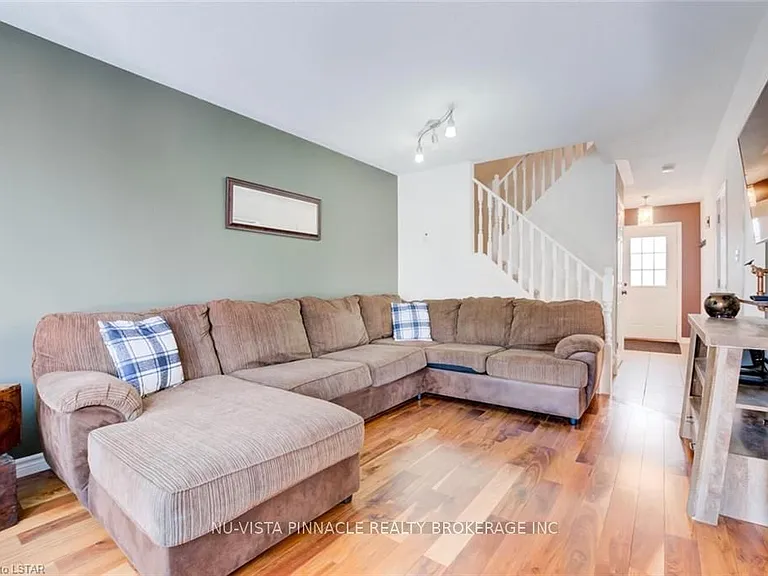 96 Reid Ct — Photo 13