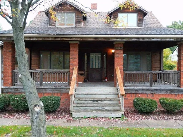 24746 West Rd, Brownstown, MI 48134