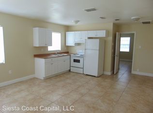 5325 Beach St, New Port Richey, FL 34652