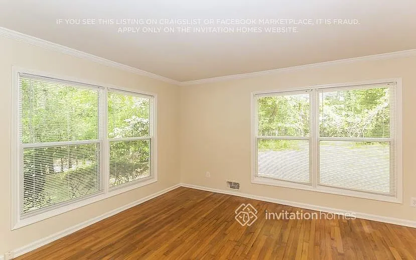 5100 Greentree Trl College Park, GA 30349 — Photo 3