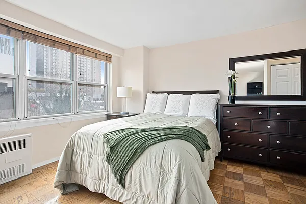 Sold by Douglas Elliman | media 5