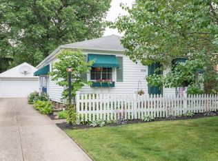 2759 Westmoor Rd, Rocky River, OH 44116
