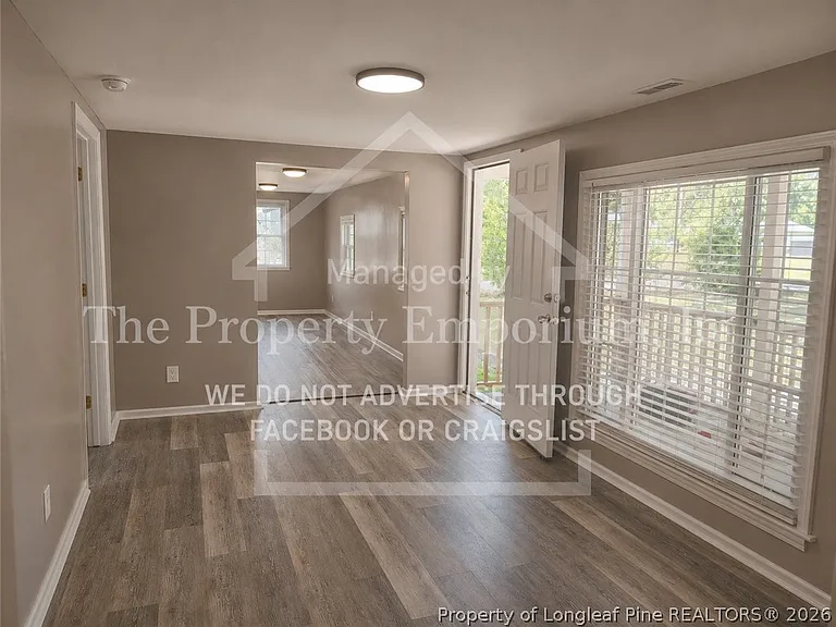 508 Hobbs St — Photo 8