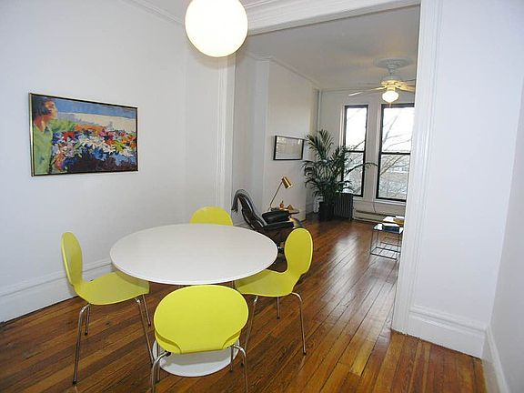 3rd image of 177 7th Ave APT 3R
