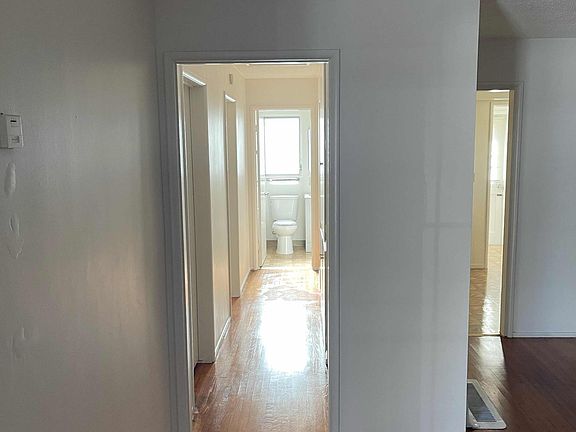 5th image of 326B S 2nd Ave