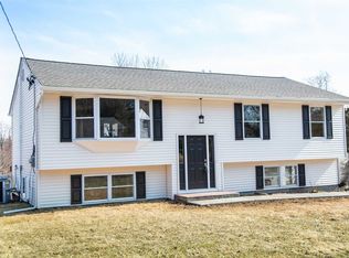 99 S Gate Dr, Poughkeepsie, NY 12601