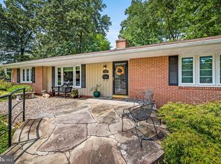 206 Charmuth Rd, Lutherville Timonium, MD 21093