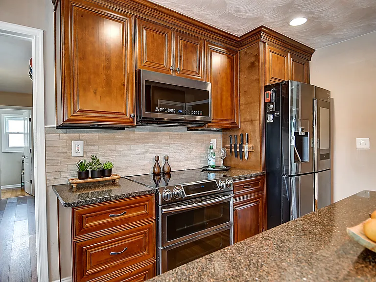 4744 Longmont Rd — Photo 12