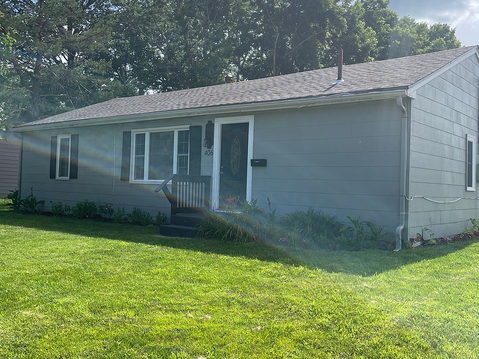 1st image of 406 NE Grand Ave