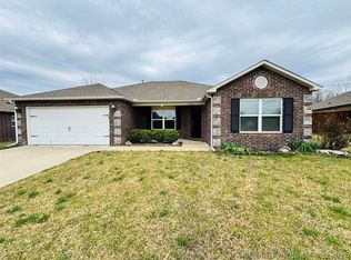 1307 W Missouri Ave, Claremore, OK 74019