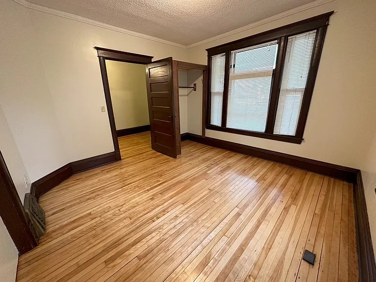 2707 Delaware St SE — Photo 11