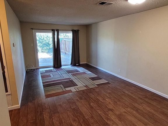 3rd image of 2317 Manzanita Way #A