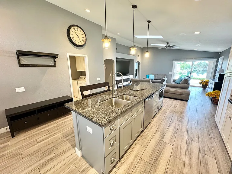 1401 W Blue Ridge Ct — Photo 11
