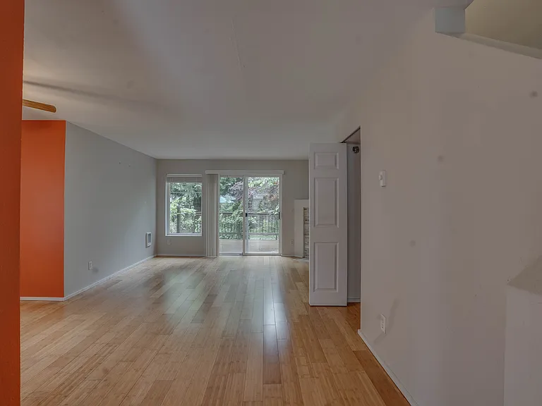 23718 56th Pl S — Photo 3