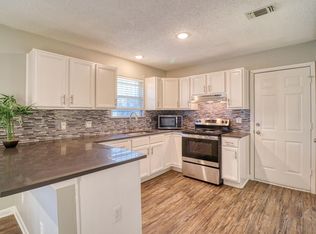 1302 E 9th Ave, Corsicana, TX 75110