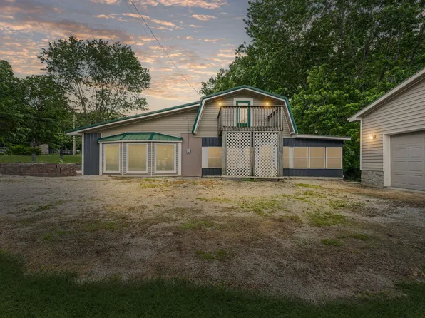 111 Brannon Cir, Dickson, TN 37055