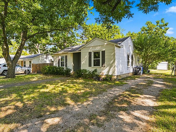 2nd image of 4021 Trice Ave