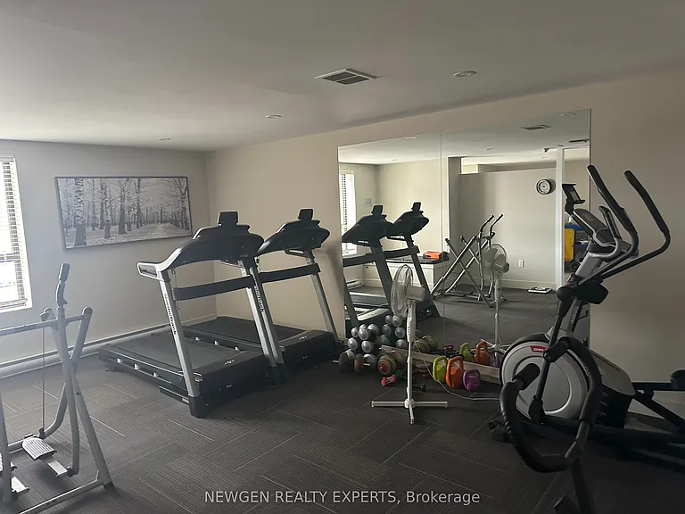 334 Queen Mary Rd #112 — Photo 5