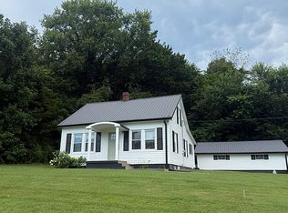 735 Highway 900 Rd, Glens Fork, KY 42741