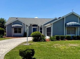 724 Vista Pl, Lady Lake, FL 32159