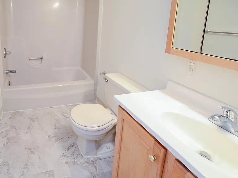 71 Grove St #3 — Photo 11