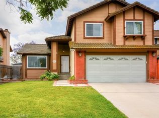 921 Hedges Dr, Corona, CA 92878