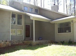 7127 Greenleaves Ct, Villa Rica, GA 30180